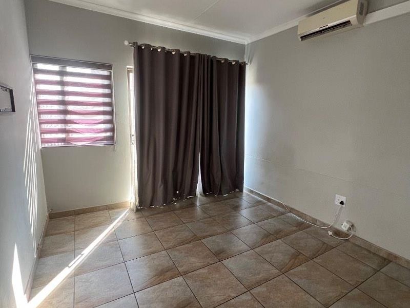 SOLD : Family Townhouse in Doradopark - Photo 9