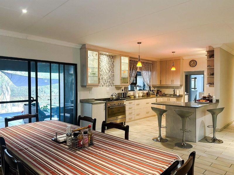 Exceptional Greenbelt Property with Multiple Income Streams in Hoedspruit Wildlife Estate - Photo 6