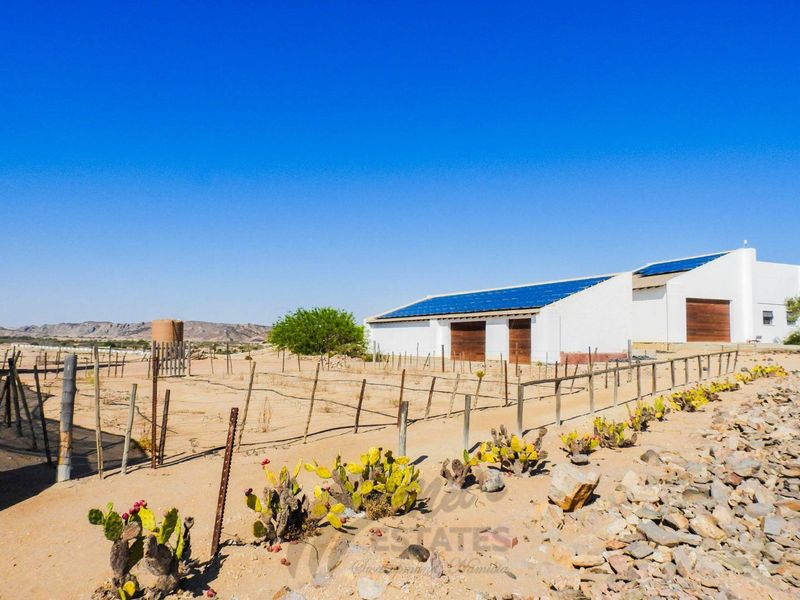 Small holding with 5 bedroom house at Swakopmund River Plots - Photo 3