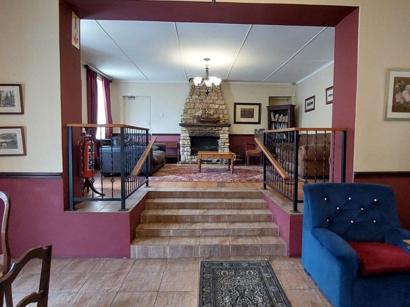 Pig and Whistle Inn – South Africa’s Oldest Continuously Licensed Pub for Sale - Photo 4