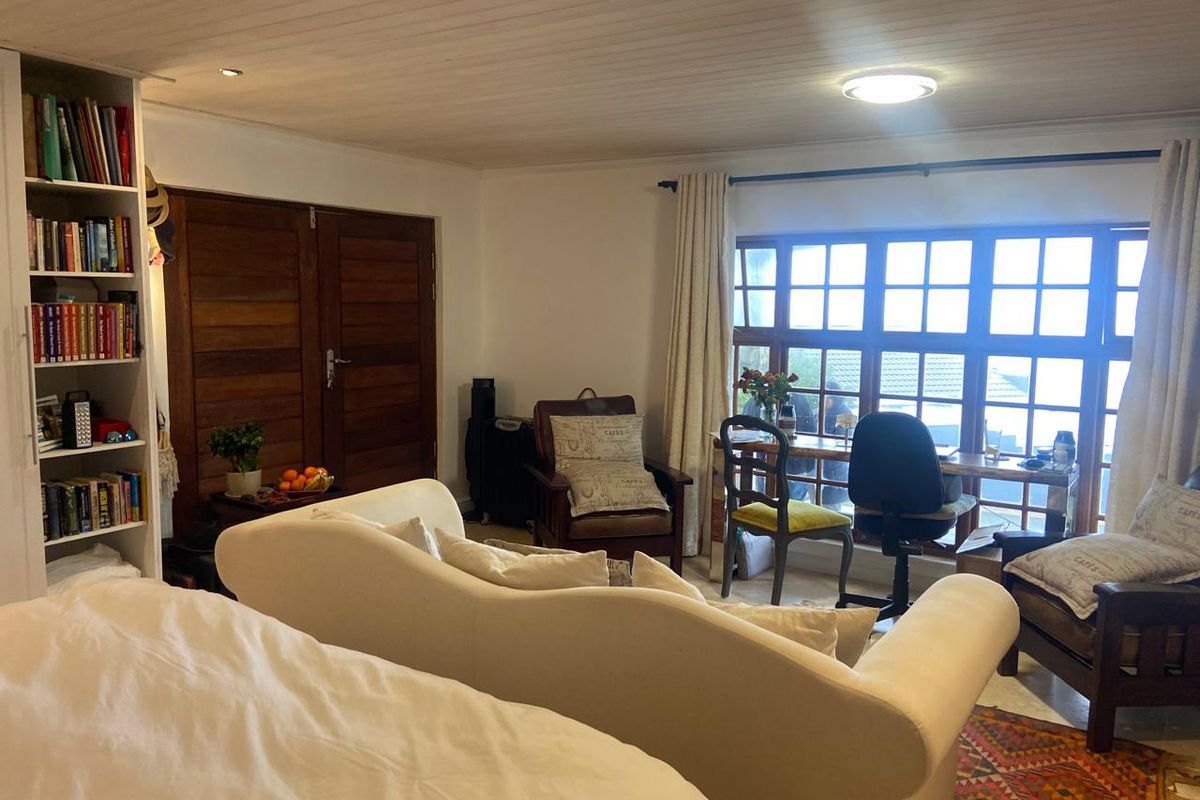 STUDIO IN GLENCAIRN HEIGHTS - Photo 3