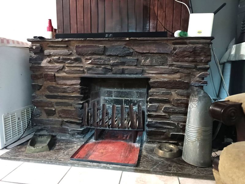 Well-Loved Family Home with Space for Everyone - Photo 7