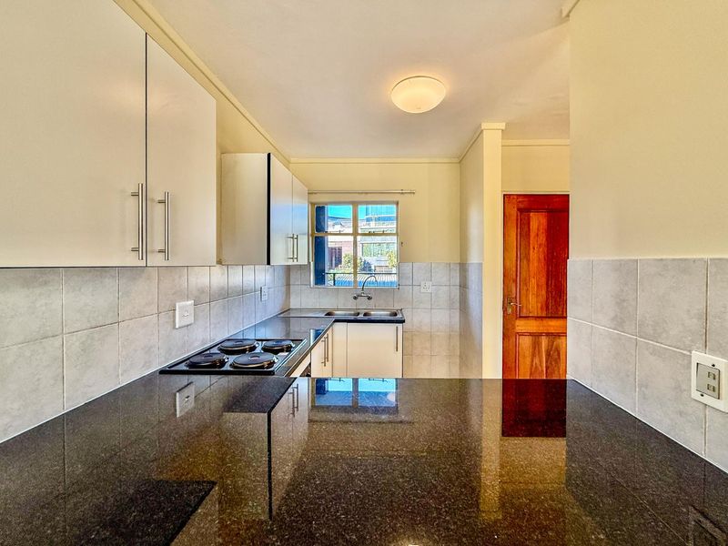 Modern 2-Bedroom Apartment in Menlyn Place | Prime Location & Investor Appeal - Photo 10