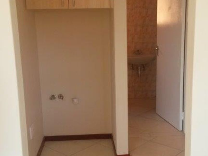 spacious apartment - Photo 2