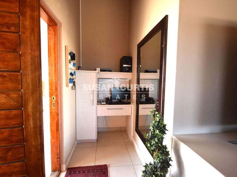 COMMERCIAL PROPERTY IN MILE 4 EXT 1 IS FOR SALE - Photo 7