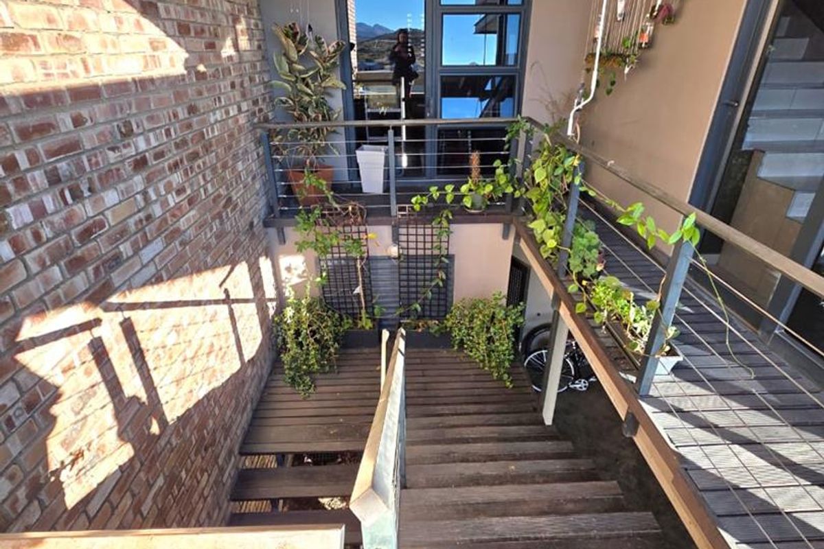 FULLY FURNISHED AVIS LOFTS (Month to Month rental option) - Photo 5