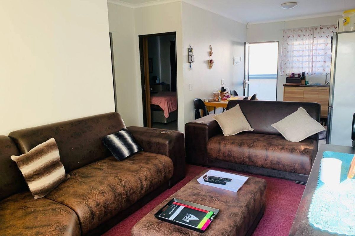 For Sale: Charming Apartment in Walvis Bay Central Area - Spring Court - Photo 5