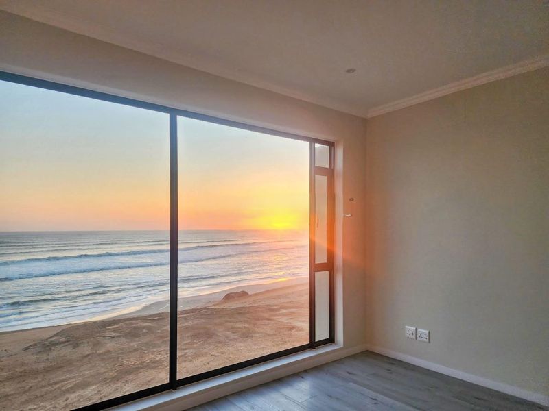 Exceptional design!!  On the beach!! - Photo 5