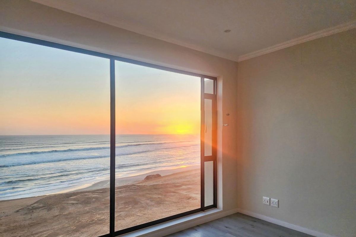 Exceptional design!!  On the beach!! - Photo 5