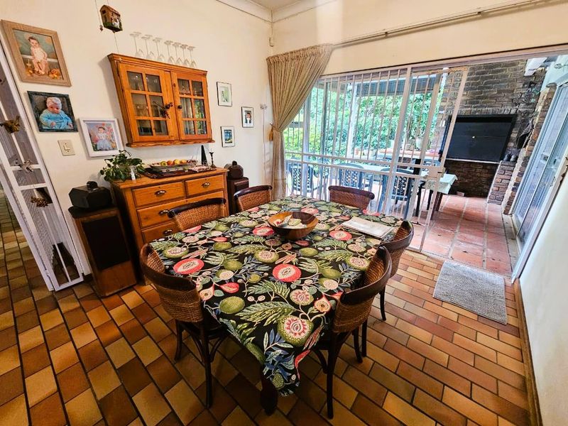 Spacious Family Home in Prime Rietondale - Photo 7