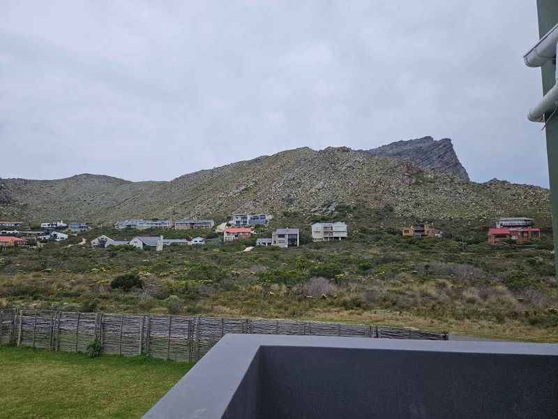 One Bedroom Unfurnished Apartment Central Pringle Bay - Photo 8