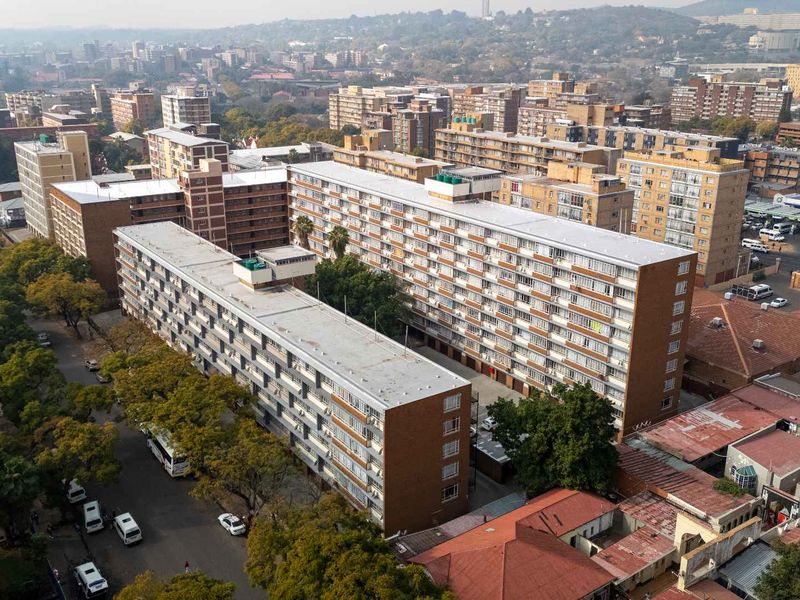 Perfectly Located Investors Dream !!! - Photo 4