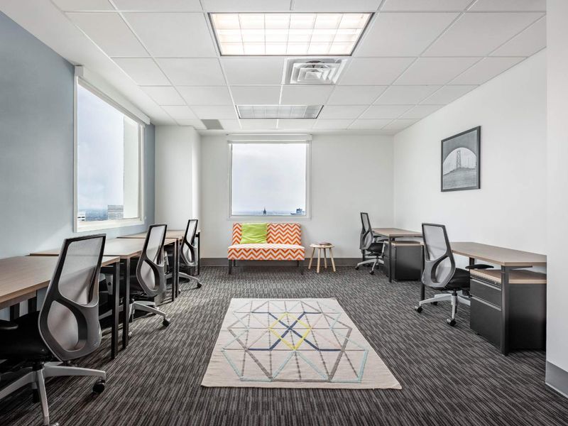 All-inclusive access to professional office space for 4 persons in HQ Milnerton Mall - Photo 2