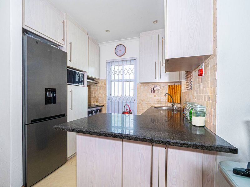 3-Bedroom Home Lock up and go - Photo 10