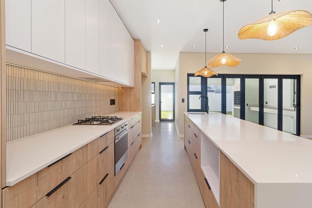 Brand New Home in Sandown - Photo 3