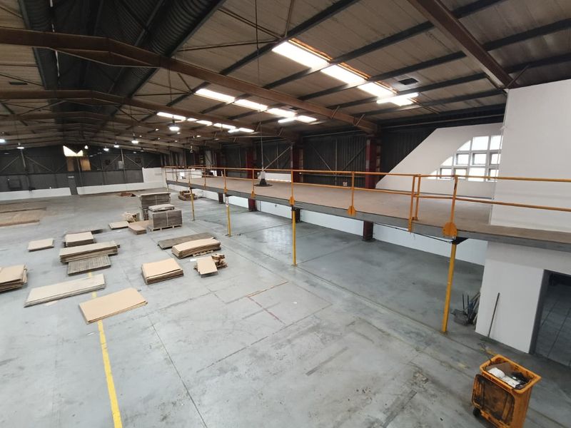 Stand-alone industrial facility |  Yard  |  150 amps - Photo 8