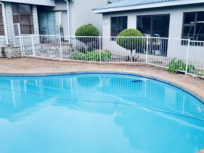 Beautiful 4 bedroom house for sale in Vryheid - Photo 6