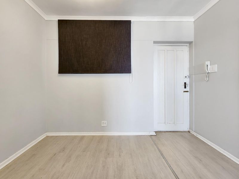 Unfurnished studio with views to rent! - Photo 10
