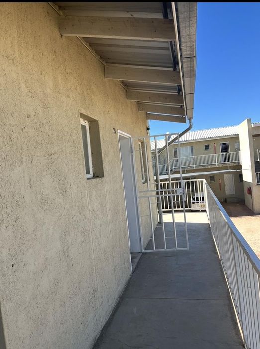 Property #2499374, Townhouse For Sale in Okahandja Central