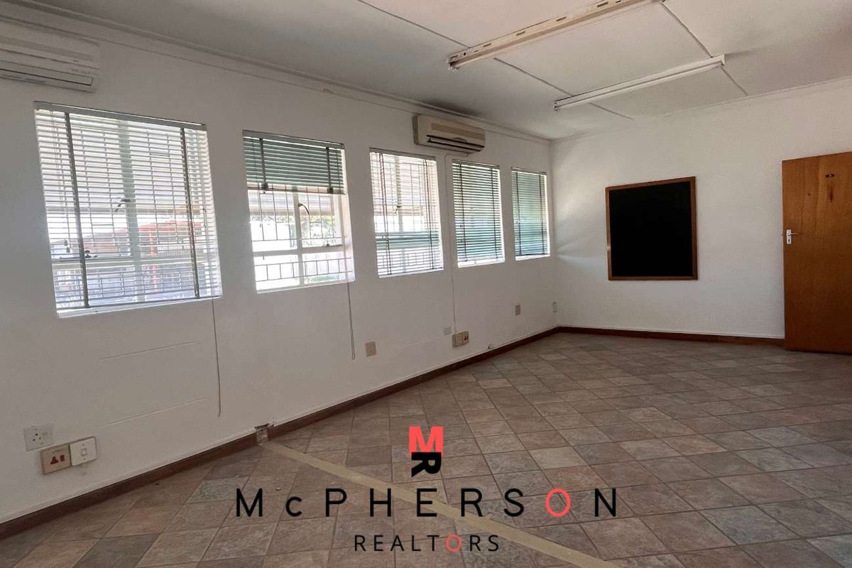 Huge Commercial Property For Sale - Photo 4