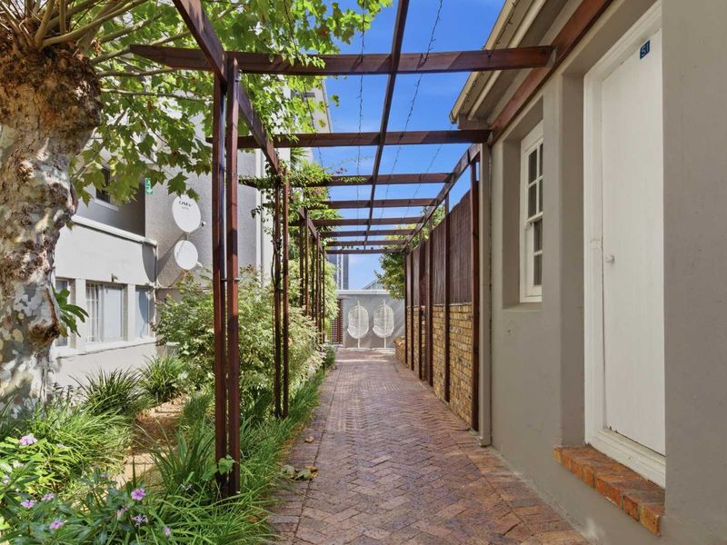 THERE'S NO SCHOOL LIKE OLD SCHOOL .... - Photo 2