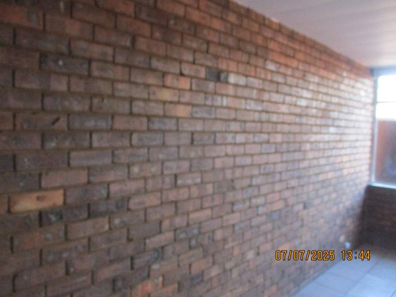 1 and a Half bedrrrom - Photo 9