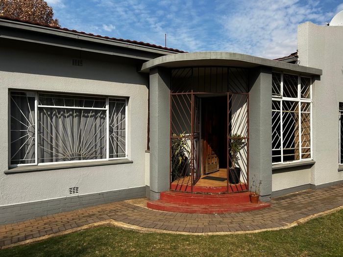 Property #2500847, House For Sale in Heidelberg AH