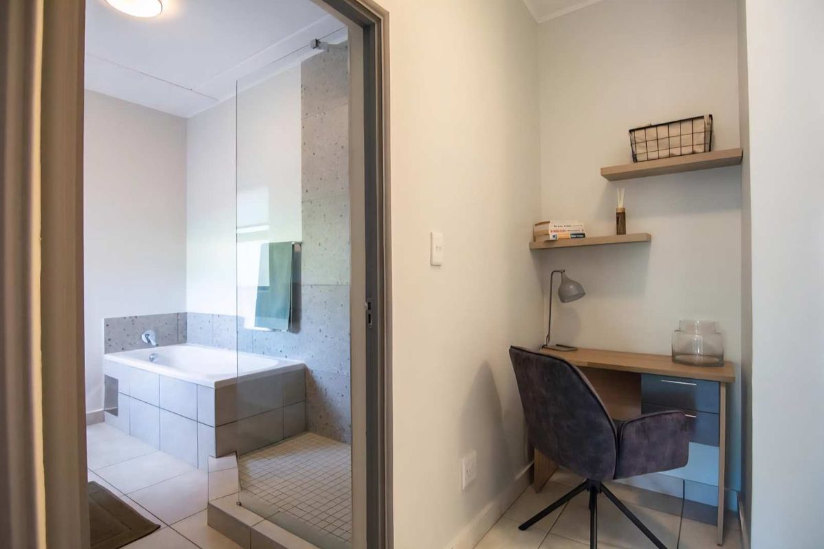 125 on Hilton - secure lifestyle residential estate in Linbro Park - Photo 5