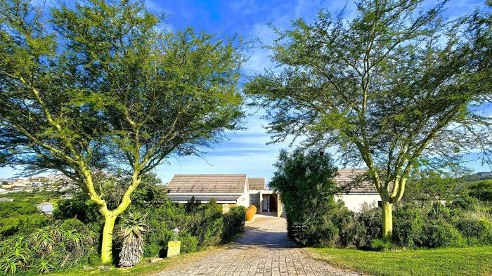Property #2566336, House For Sale in Num Num Cape Estate