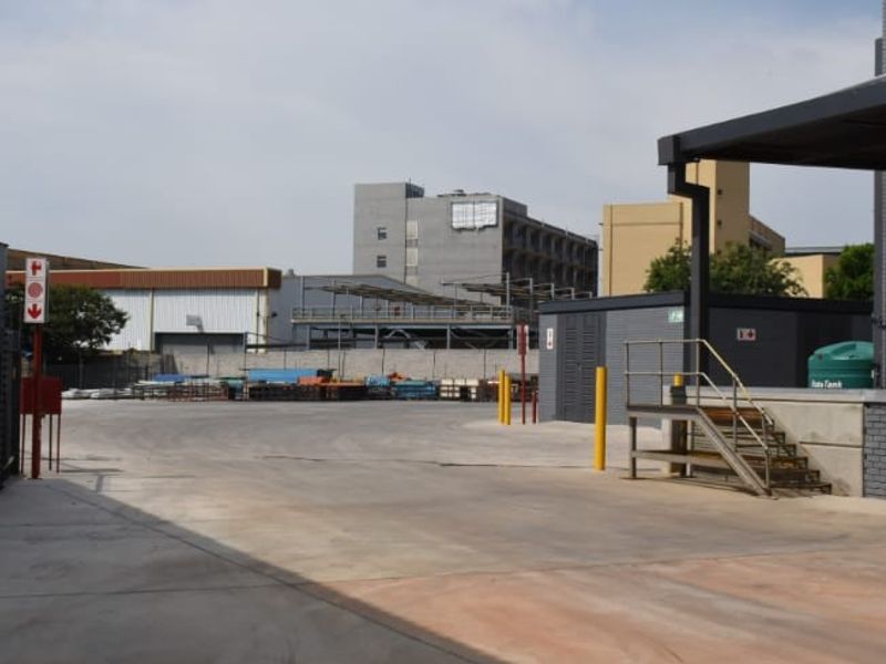 7 772m2 Isando Warehouse To Let - Photo 8