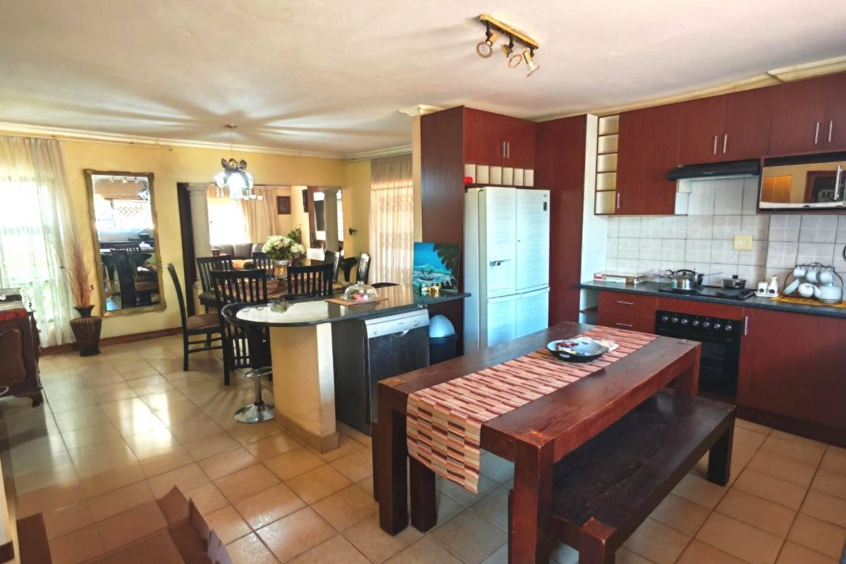 Your dream home awaits! - Photo 3
