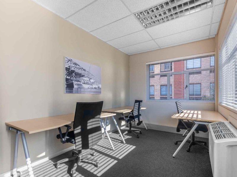 Discover many ways to work your way in Regus Port Elizabeth. - Photo 7