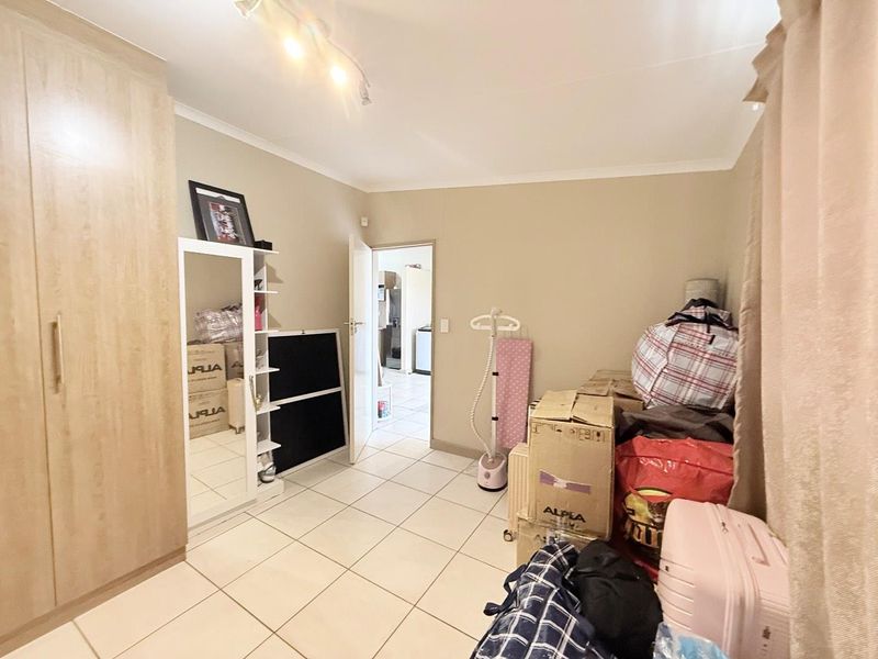 CORNER UPPER FLOOR UNIT OF ONLY 8 UNITS IN THR COMPLEX - Photo 6