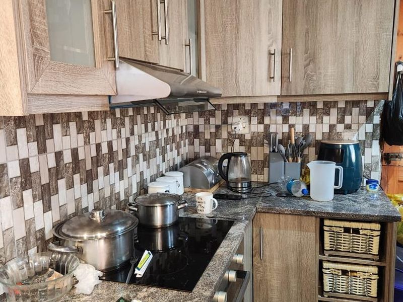 Investment Property for Sale in Ilitha Park, Khayelitsha - Photo 7