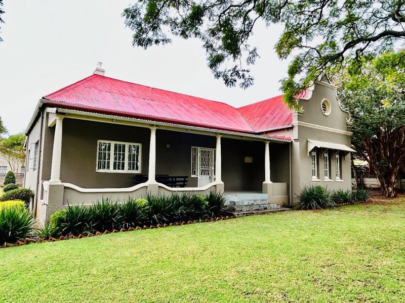 3 bedroom house for sale in Vryheid - Photo 2