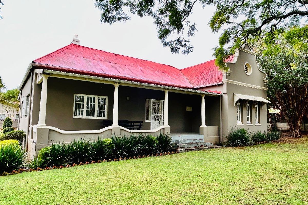 3 bedroom house for sale in Vryheid - Photo 2