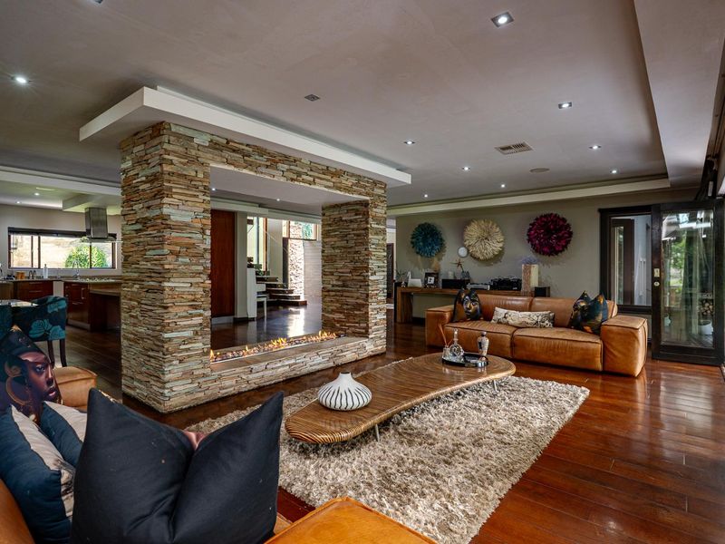 Iconic 15 Bedroom Estate For Sale - Photo 8