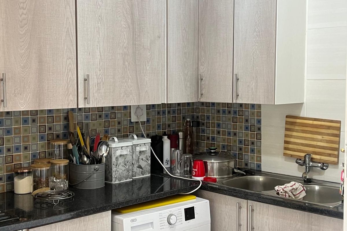 This lock up and go unit is up for grabs in a lovely 24 security complex - Photo 3