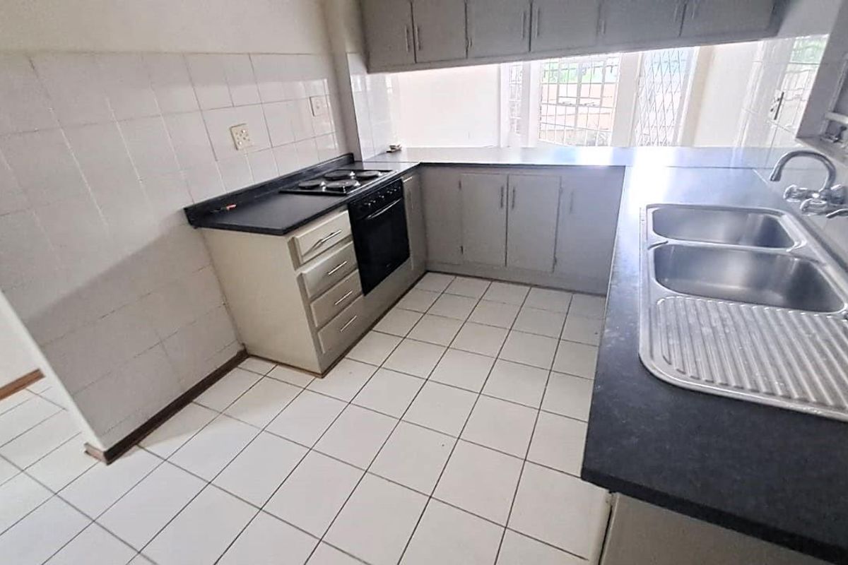 Investment Opportunity in the heart of Westdene - Photo 2