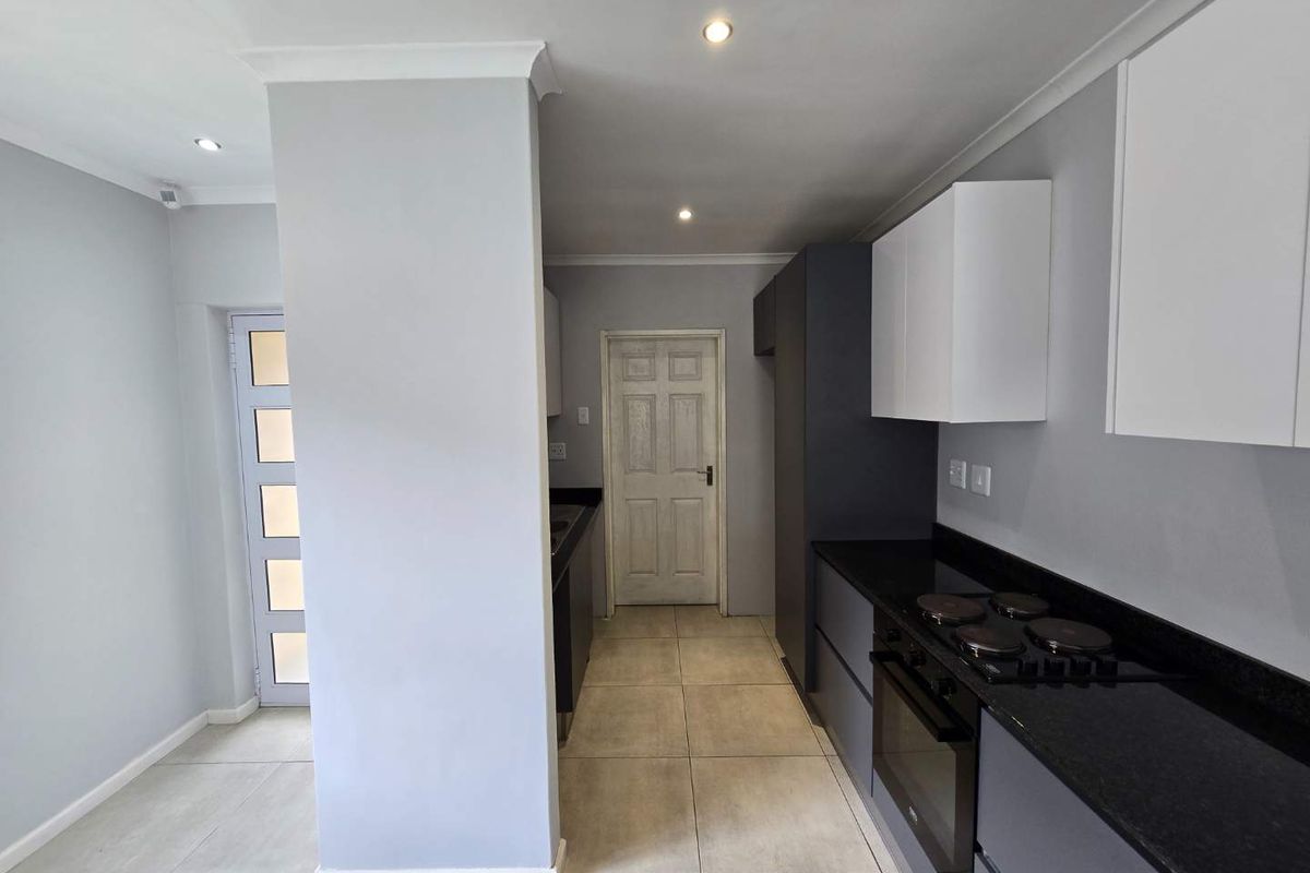 Spacious 118 m2 Family Home in Lovely Lovemore Park - Photo 2