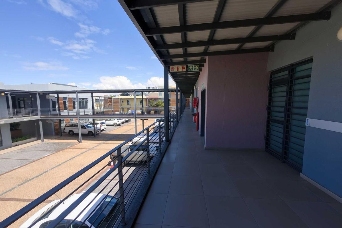 Office For Sale with Exclusive Balcony | The Quays, Century City - Photo 3