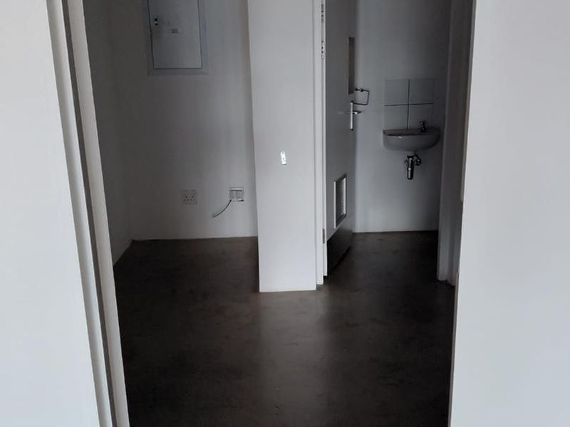 SPACE TO LET AT ST JOHNS VILLAGE LIFESTYLE CENTRE - Photo 5