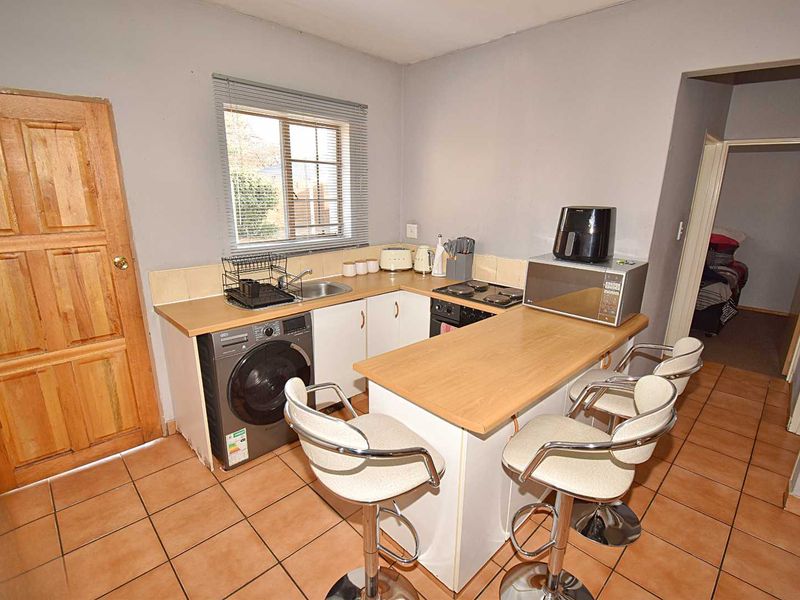 Ground Floor Apartment - Photo 5