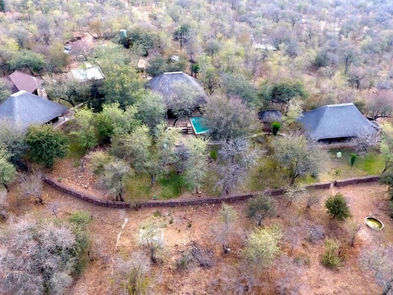Exclusive to Century 21 Wildlife Properties, Private Residential Bush Home in Ndlovumzi Nature Reserve - Photo 1