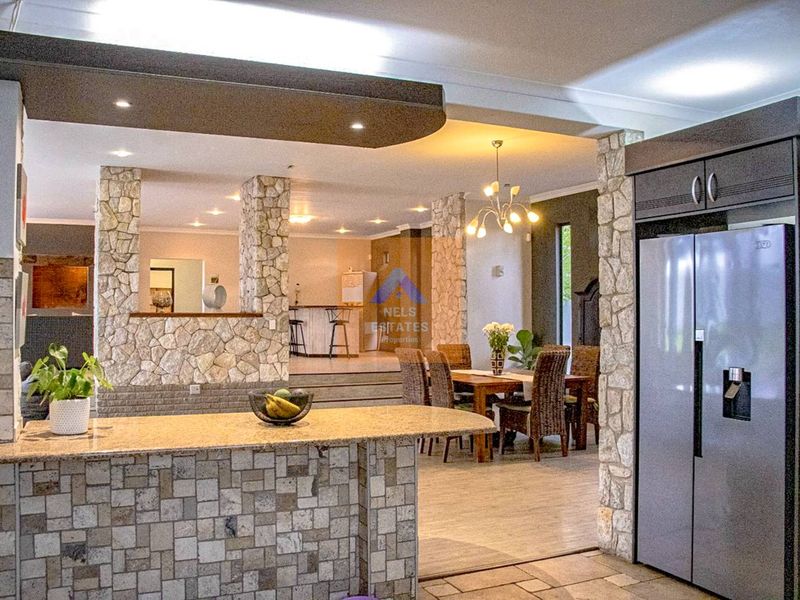 Stylish Home For Sale in Ocean View, Swakopmund - Photo 4