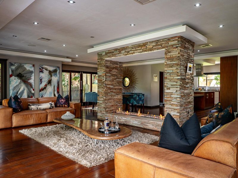 Iconic 15 Bedroom Estate For Sale - Photo 7