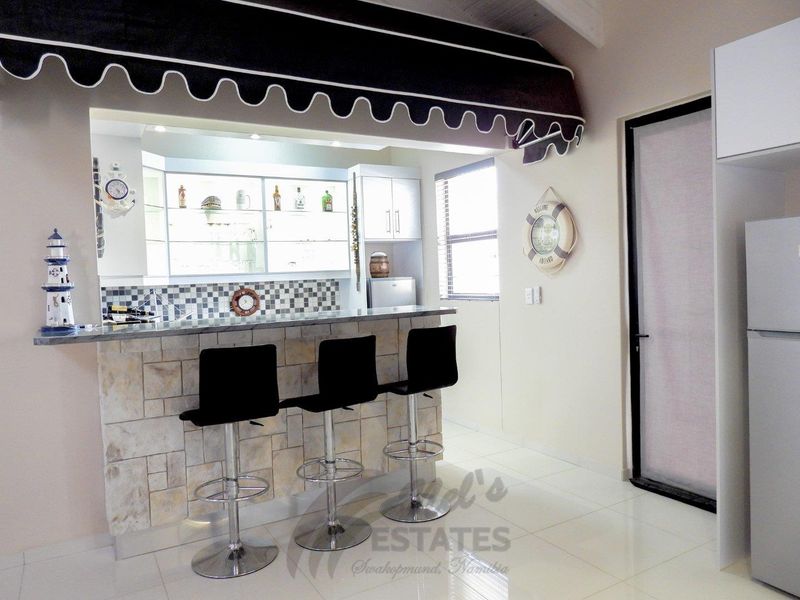 3 Bedroom House For Sale in Kramersdorf - Photo 9