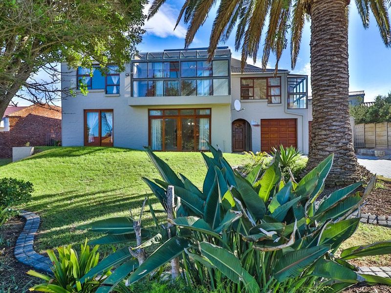 Bayview - stunning location close to the sea - Photo 3