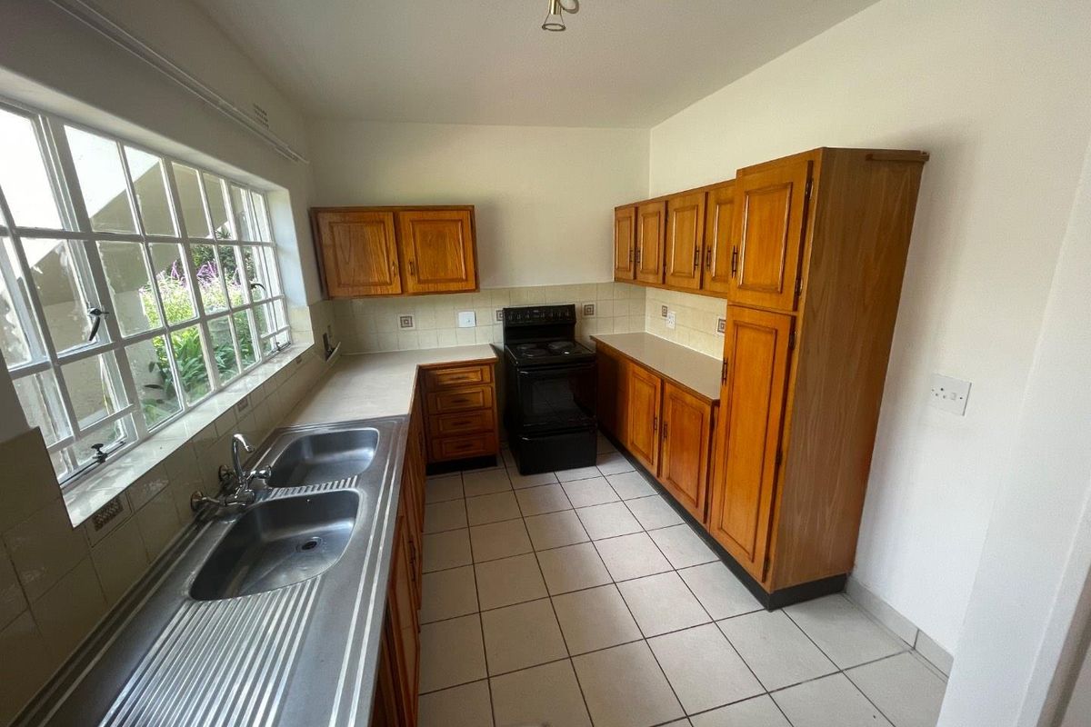 UNFURNISHED 2 BEDROOMS GROUND FLOOR - Photo 4