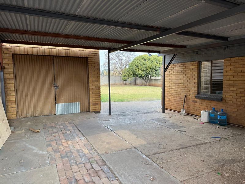 3 bedrooms in sort after area - Photo 4